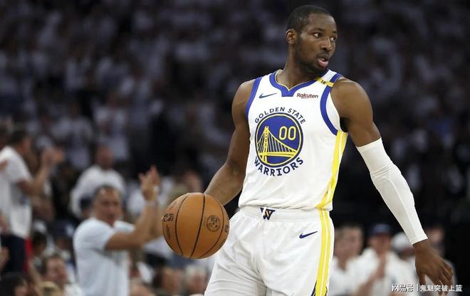 赛后金州勇士备战意甲，官宣签约细节曝光，气氛紧张，数据趋势出现新变化的简单介绍